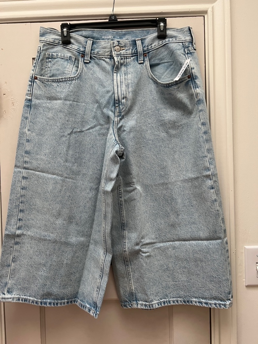 Cuolottes Old Navy Light Blue Wide-Leg Denim Shorts NWT